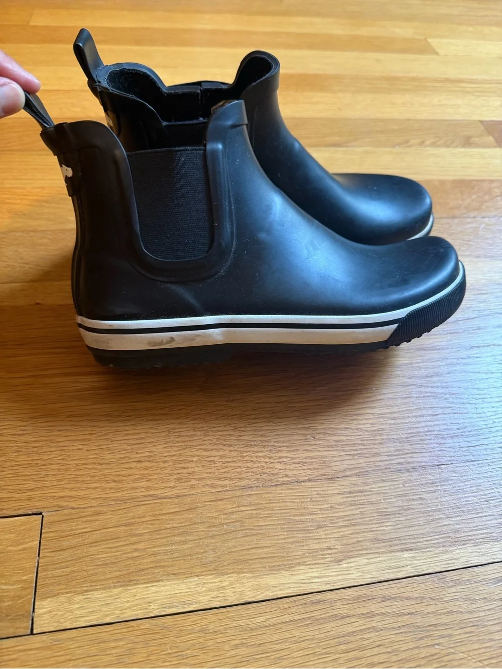 Rocket Dog water resistant